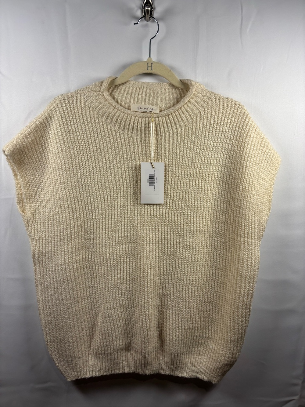 Sleeveless Crewneck Knit Vest in Cream